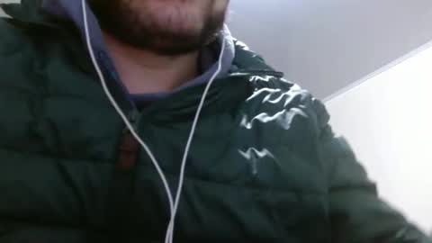 Snapshot of camiloking17 chatting on February 1, 6:54 am camilo online show from February 1, 6:54 am