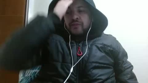 Snapshot of camiloking17 chatting on February 13, 7:45 am camilo online show from February 13, 7:45 am