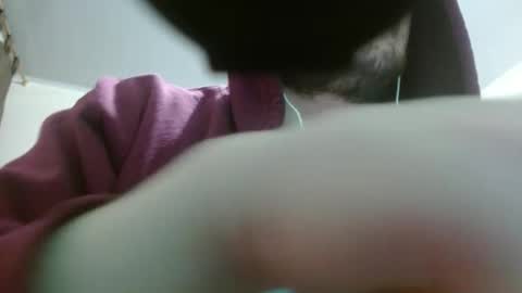 Snapshot of camiloking17 chatting on December 20, 1:56 am camilo online show from December 20, 1:56 am