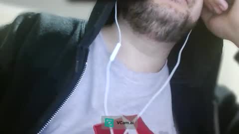 Snapshot of camiloking17 chatting on April 30, 7:04 am camilo online show from April 30, 7:04 am
