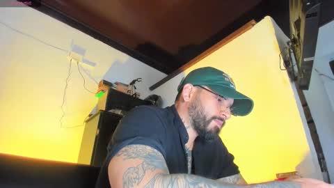 Snapshot of camilomayer chatting on September 19, 3:13 pm Camilo online show from September 19, 3:13 pm