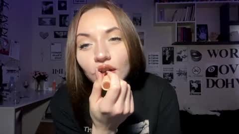 Julia online show from February 26, 7:07 am