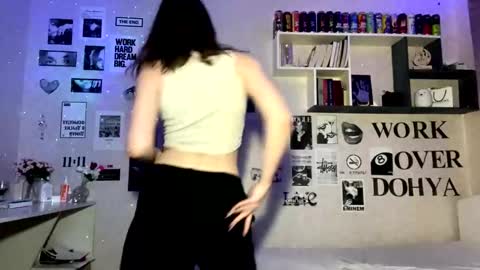 Julia online show from February 28, 12:44 am