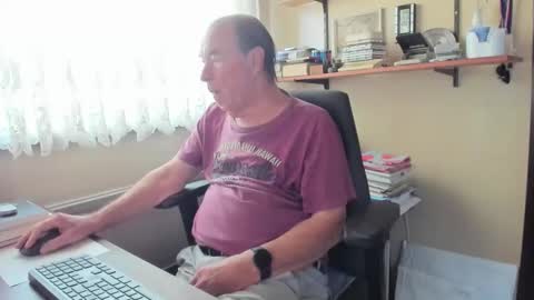 Snapshot of cammee chatting on November 3, 8:26 am Cammee online show from November 3, 8:26 am