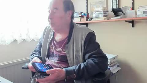 Snapshot of cammee chatting on March 1, 1:02 pm Cammee online show from March 1, 1:02 pm