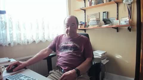 Snapshot of cammee chatting on March 19, 8:40 am Cammee online show from March 19, 8:40 am