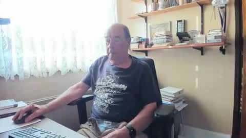 Snapshot of cammee chatting on March 21, 7:35 am Cammee online show from March 21, 7:35 am