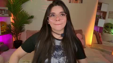   Lets reach 200 thumbs up  online show from September 25, 4:11 pm