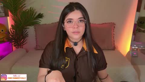   Lets reach 200 thumbs up  online show from October 14, 3:02 pm