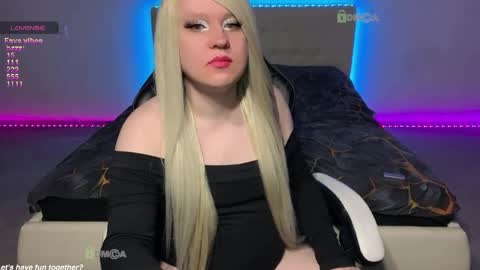 Miley online show from April 14, 8:26 pm