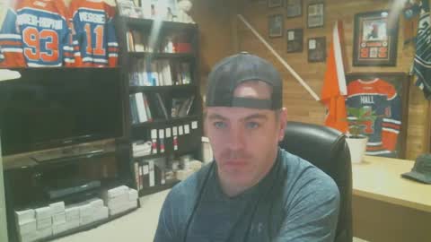 Snapshot of canadianboi6969 chatting on January 20, 6:32 pm CanadianBacon6969 online show from January 20, 6:32 pm