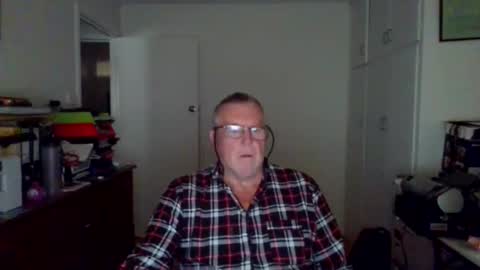 Canberian online show from November 9, 10:52 pm