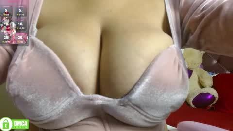 Candelaria online show from January 8, 12:05 pm