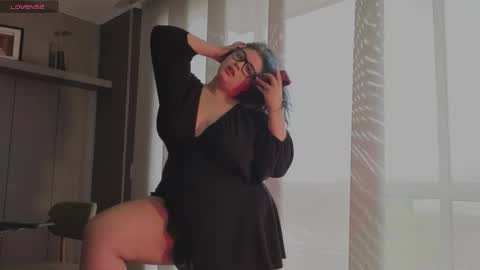 candelariia_ online show from April 14, 9:43 pm