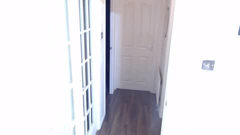 candi smokes online show from February 16, 7:49 pm