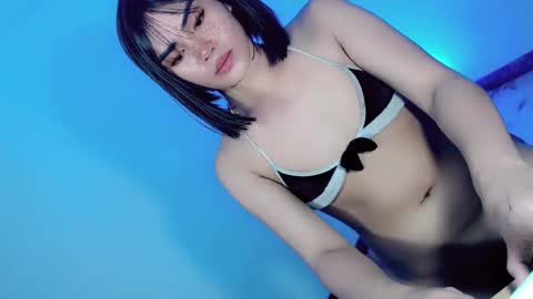 candicebelove1 online show from January 4, 5:05 pm