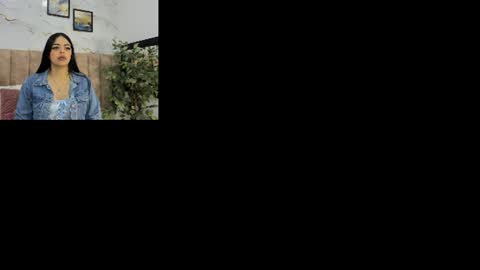 Snapshot of candicewayne chatting on June 13, 10:46 am CANDICE WAYNE online show from June 13, 10:46 am