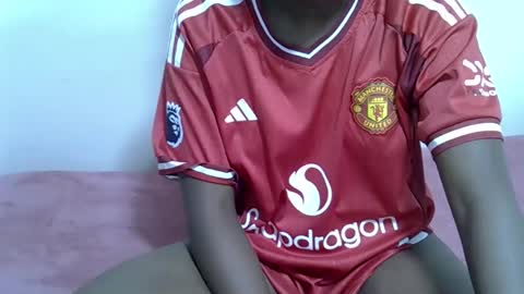 candiemaya online show from November 14, 5:39 am