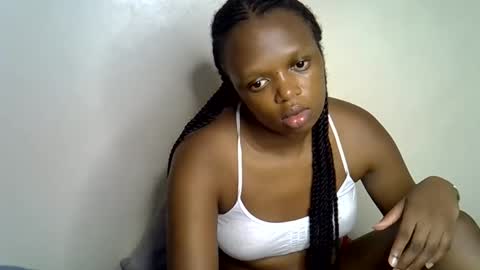 candiemaya online show from March 17, 8:45 pm