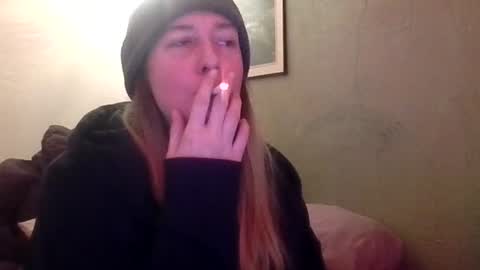 Candi online show from November 26, 7:59 pm