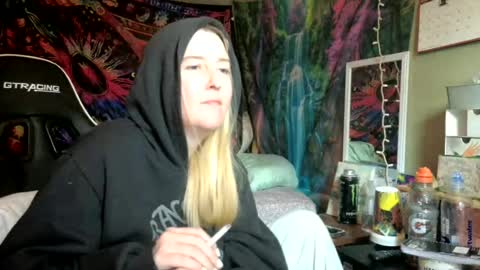 Candi online show from July 28, 6:20 pm