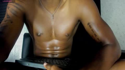 candresruiz online show from September 9, 11:43 am