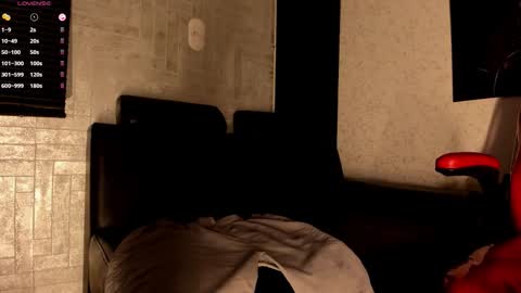 candresruiz online show from October 21, 11:55 am