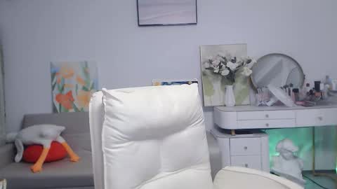 candy8998 online show from November 1, 10:01 pm