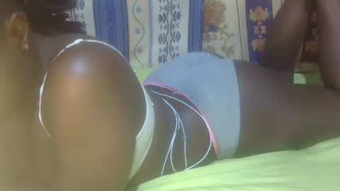 candy_ary online show from September 19, 4:29 pm