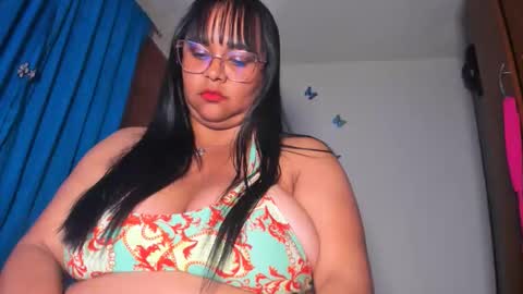 Snapshot of candy_browm1 chatting on May 26, 1:45 am Candy Brown online show from May 26, 1:45 am