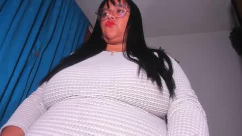 Snapshot of candy_browm1 chatting on June 3, 1:30 am Candy Brown online show from June 3, 1:30 am