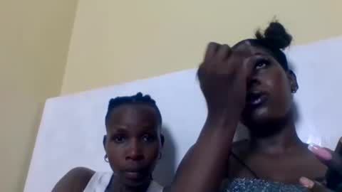 Cammy online show from November 20, 6:18 pm