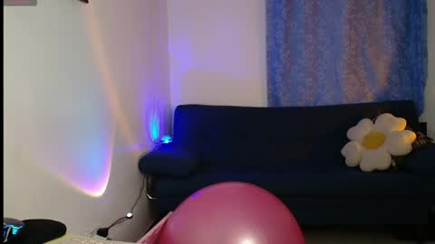   online show from March 31, 2:02 am