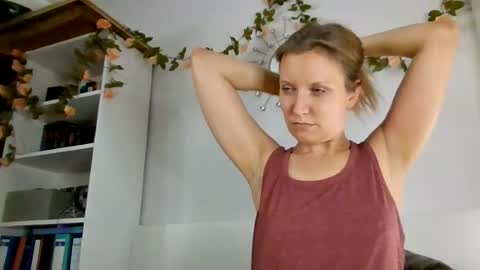 Snapshot of candy_cougar82 chatting on July 2, 9:04 am Candy Cougar online show from July 2, 9:04 am