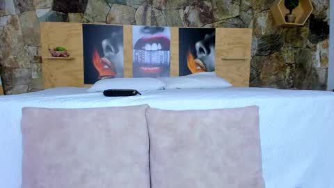 Snapshot of candy_feett chatting on September 16, 8:54 pm Jolie online show from September 16, 8:54 pm