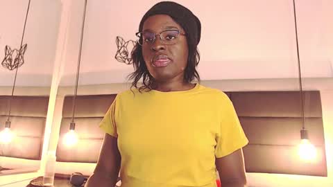 CANDY LOVE  DANNA online show from September 27, 6:35 pm