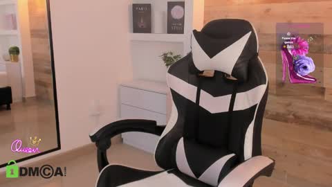 Snapshot of candy_summer28_ chatting on April 24, 7:27 pm CANDY online show from April 24, 7:27 pm