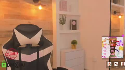 Snapshot of candy_summer28_ chatting on June 29, 7:25 pm CANDY online show from June 29, 7:25 pm