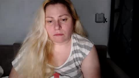 Snapshot of candycream74 chatting on March 2, 7:45 pm Laura online show from March 2, 7:45 pm