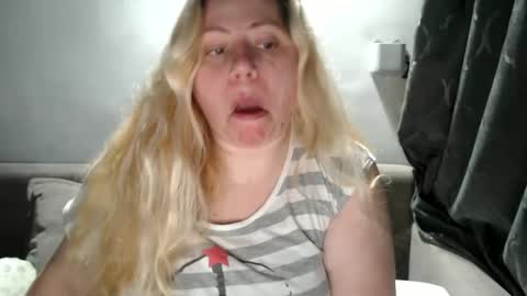 Snapshot of candycream74 chatting on March 3, 5:07 pm Laura online show from March 3, 5:07 pm