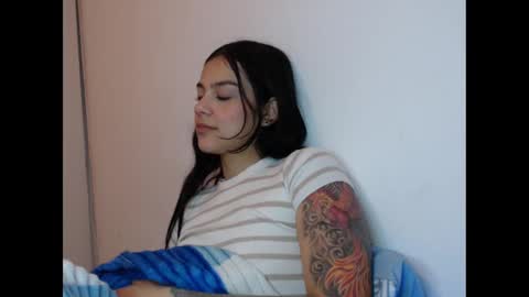 Snapshot of candyfire666 chatting on October 5, 8:45 am Sara online show from October 5, 8:45 am