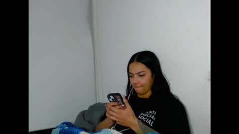 Snapshot of candyfire666 chatting on October 31, 5:30 am Sara online show from October 31, 5:30 am