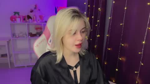 You can call me HH online show from December 2, 6:14 pm