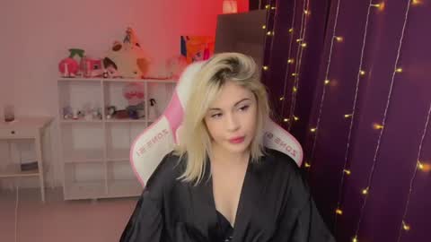 You can call me HH online show from December 5, 5:20 pm