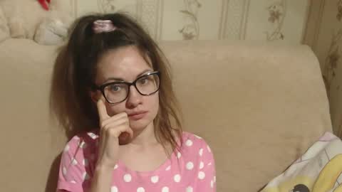 say meow and send tip  online show from March 12, 4:35 pm