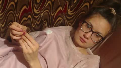 say meow and send tip  online show from November 30, 11:36 am