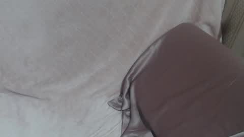 say meow and send tip  online show from February 15, 8:02 am