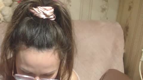 say meow and send tip  online show from March 30, 5:14 pm