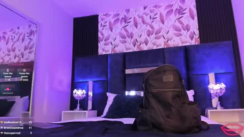 Snapshot of candyluxury_ chatting on March 9, 1:56 am candyluxury_ online show from March 9, 1:56 am