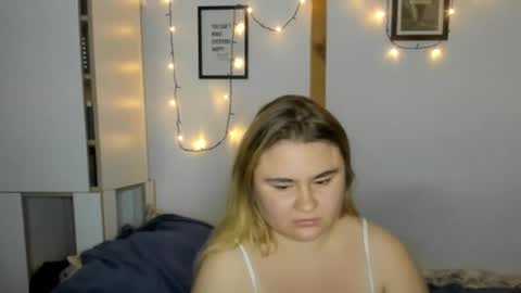 Snapshot of candymilas chatting on January 10, 5:34 pm candymilas online show from January 10, 5:34 pm